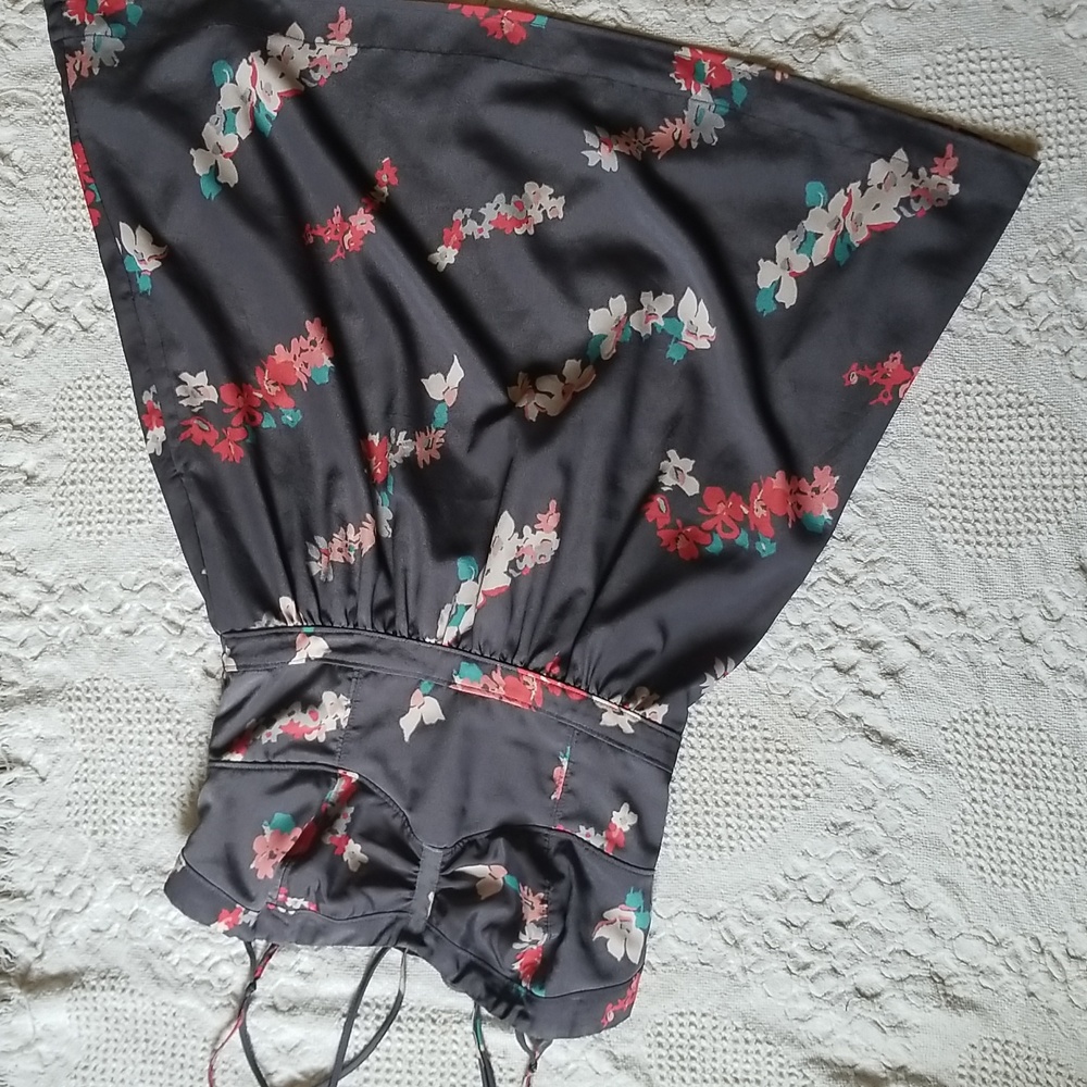 American Eagle Outfitters size 4 mini dress - Picture 2 of 7